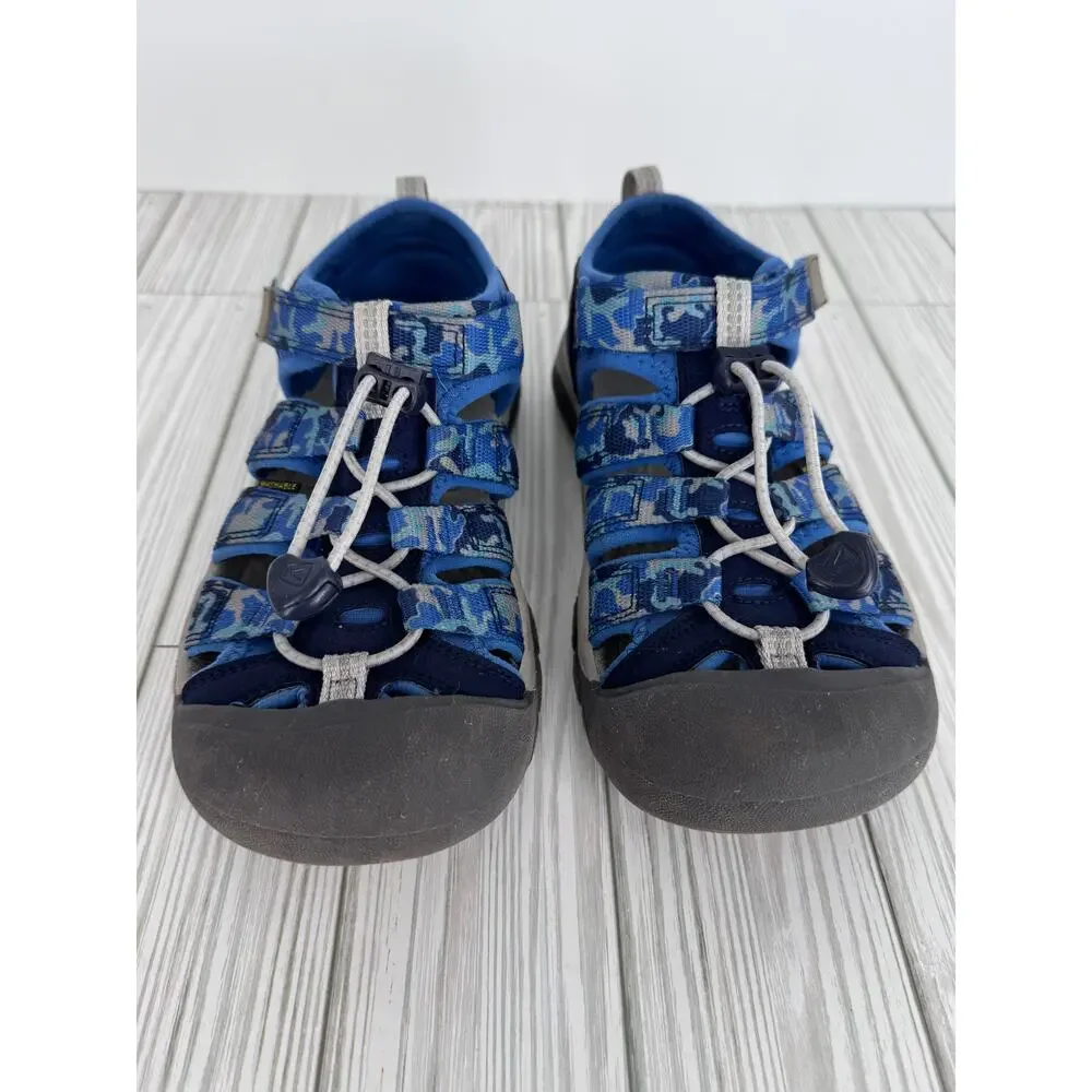 Keen Newport H2 sandals kids size 4 blue camo closed toe water outdoor hiking